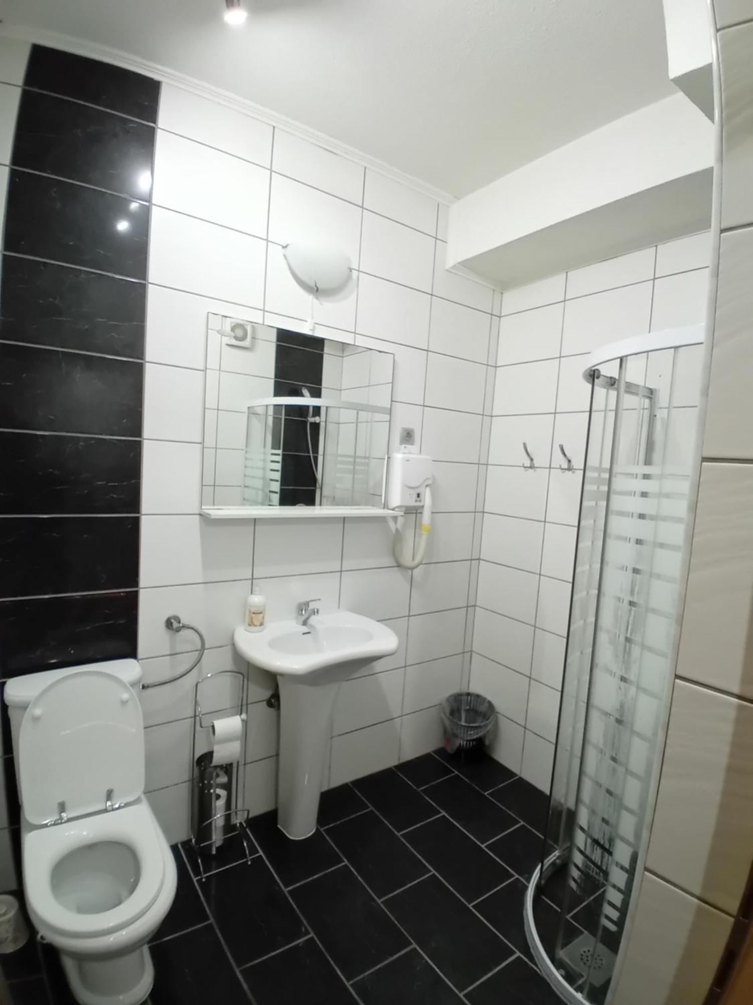 Hotel Pansion San Bihać Esterno foto