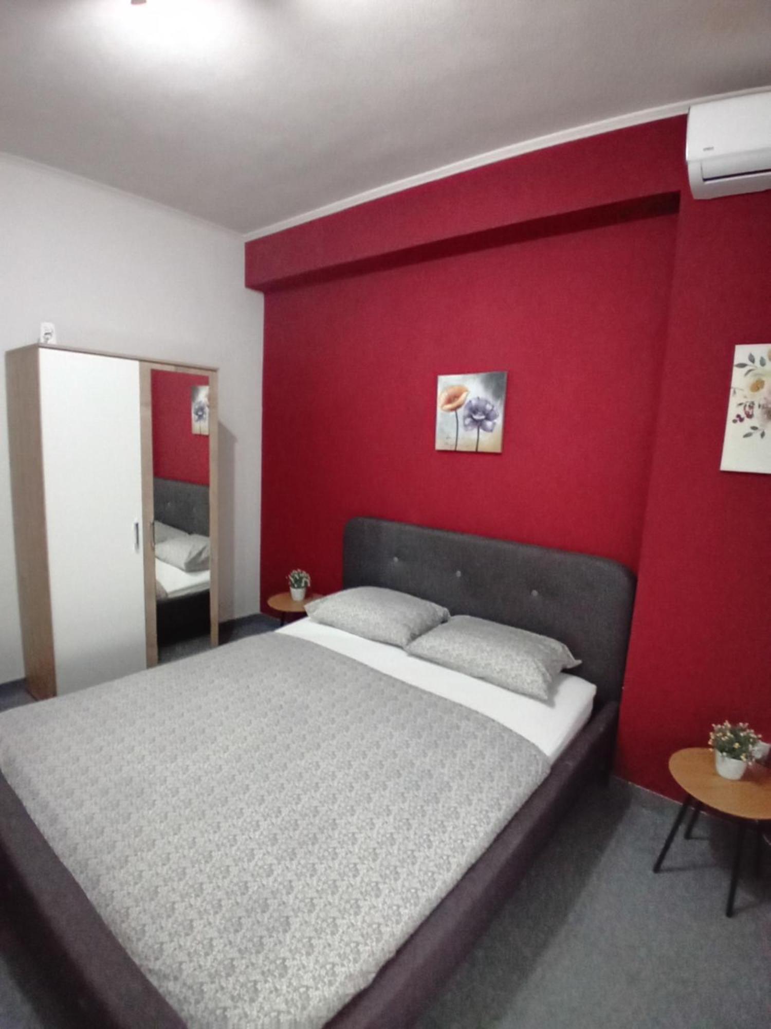Hotel Pansion San Bihać Esterno foto