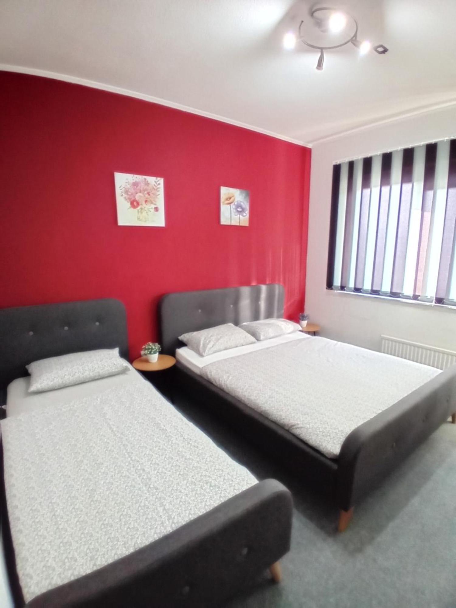 Hotel Pansion San Bihać Esterno foto